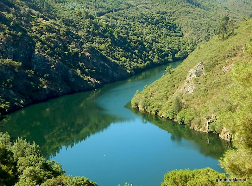 Percorrer a Grande Rota do Zezêre