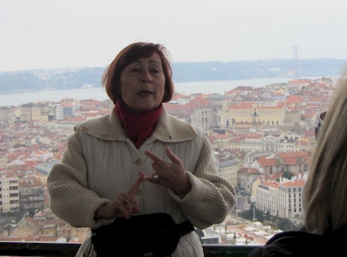 Nazaré Robalo: guia no GT Cultural