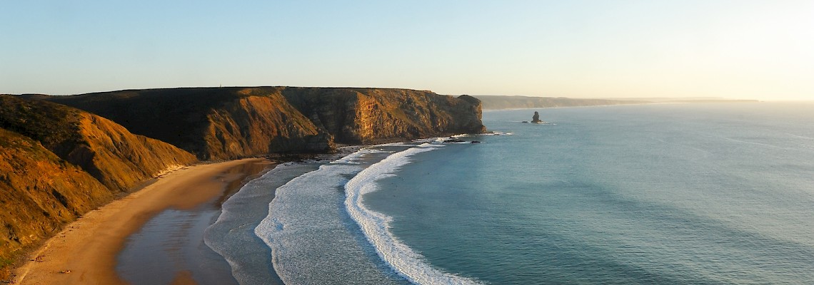 Pelos Trilhos da Costa Vicentina: Arrifana- Bordeira-Pedralva