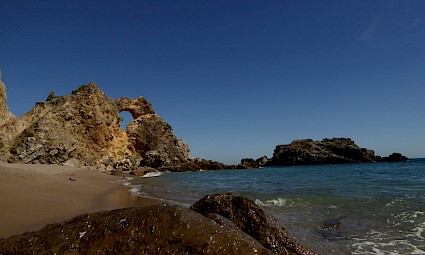 À descoberta das Praias Selvagens: Cova da Mijona e Inferno