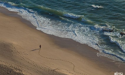 Caminhada + mergulho na praia da Samarra