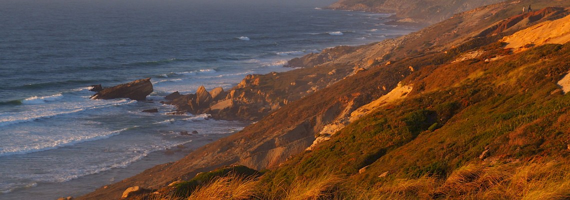Pelas Arribas da Foz do Arelho e Serra do Bouro