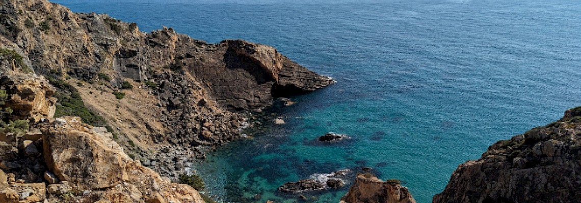 Das falésias da costa aos penhascos da Serra de Sintra