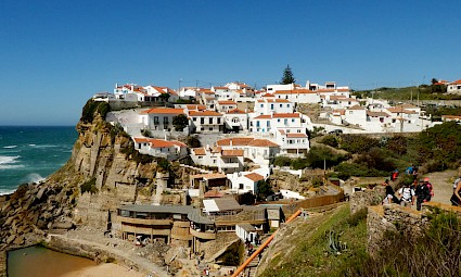 De Janas às Azenhas do Mar
