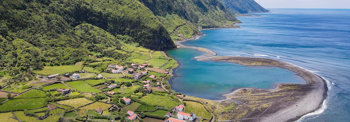 São Jorge: à descoberta da Ilha do Dragão